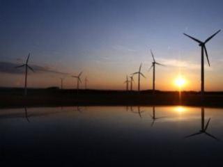 EMPRESAS ESPAÑOLAS QUE CONSTRUYERON CENTRALES SOLARES SEGUIRÁN INVIRTIENDO